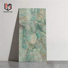 हरी सिरेमिक टाइल